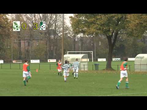 15-11-14 VV Bieslo E2-SHH E8 commentaar: van Boris en Valentijn.