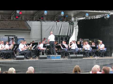 ABBA Medley mit dem Marinemusikkorps Kiel