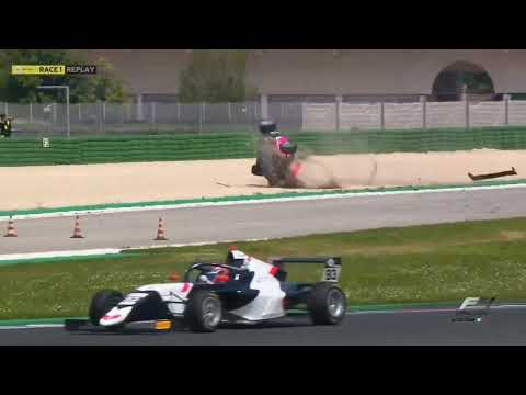 Tina Hausmann Flip - 2023 Italian F4 @ Misano