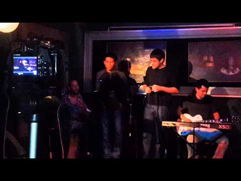 Invertevrado juan carlos molina y maxi correa