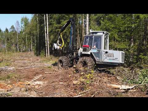 VIMEK 404SE CRDI and JOHN DEERE 1070E harvester