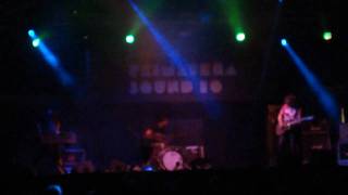 No Age - Shred And Transcend (live at Primavera Sound 2010)