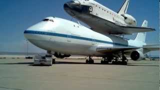 preview picture of video 'Space Shuttle Endeavour at Edwards Air Force Base'