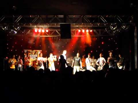 Show Badelírio - MARINGÓLA BEACH 2011 - parte1