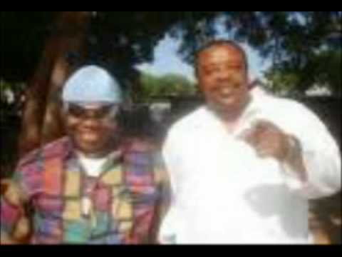Dora Mtoto wa Dodoma/Orch.Maquis "Kamanyola Bila Jasho"