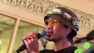 Download lagu Sheila On 7 - Berai (Live)  mp3