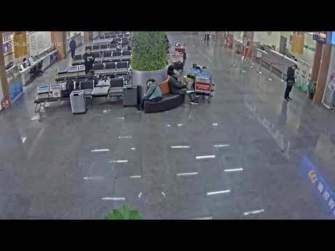 南竿航空站外候機室動態直播(畫面如有中斷，請電0836-26503查修) - 全景