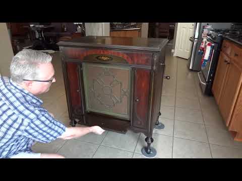 Columbia Viva-Tonal Model 711 Phonograph Talking Machine Victrola