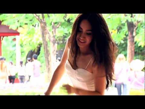 เบื้องหลัง in ปก มิน