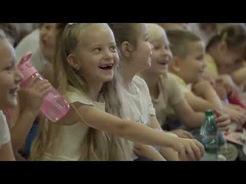 Documentaire Magic Motion - Goochelen voor gevluchte Oekraïense kinderen in Polen