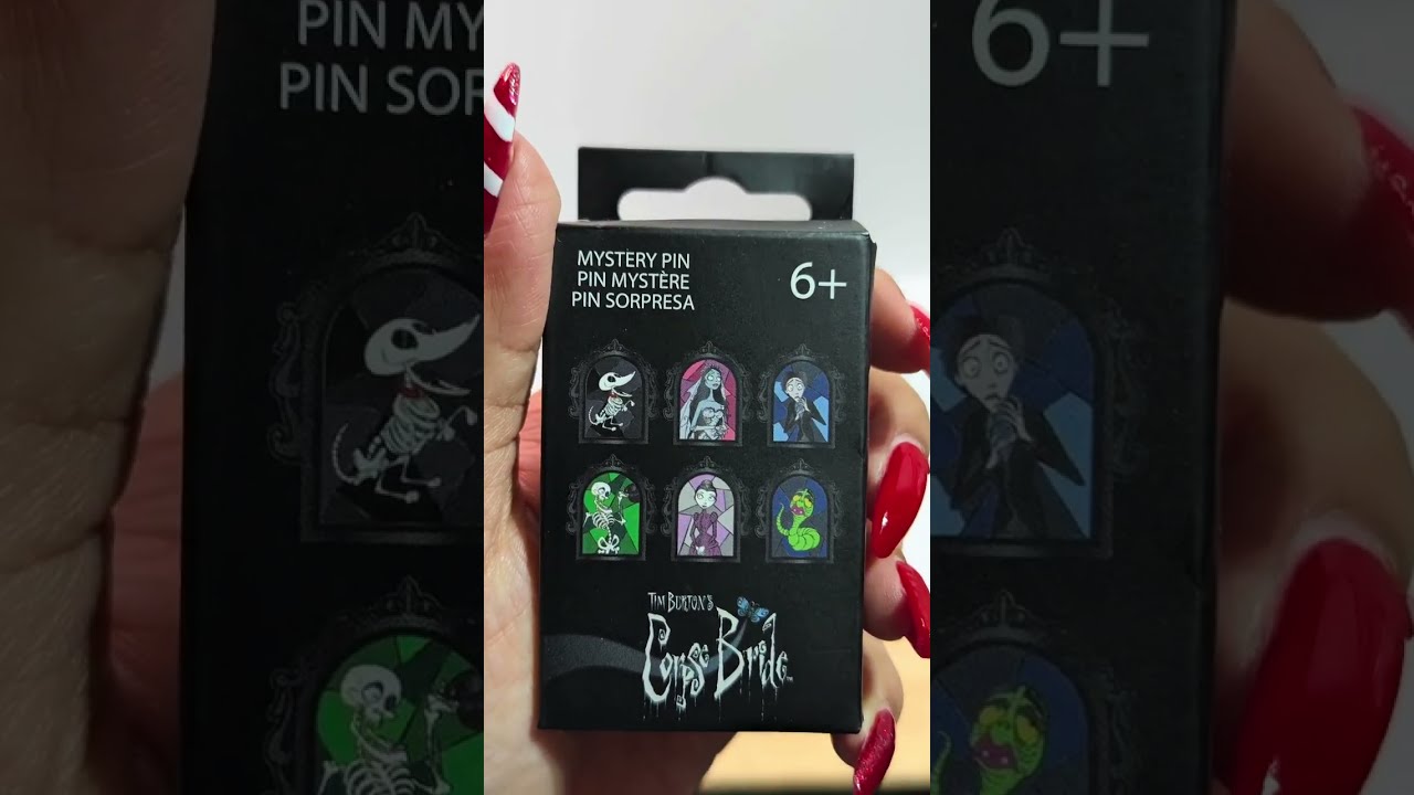 Opening Loungefly Corpse Bride Arched Portrait Pins from BoxLunch part 1!