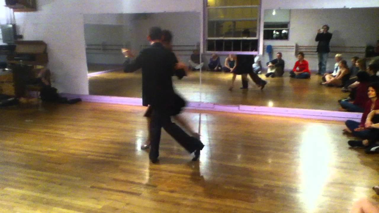 John Miller & Diana Cruz improve to Di Sarli  Sept. 2011