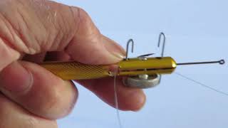 🐟 Fish hook knot tying tool a Simple Gadget for fastening Hooks to Fishing Line, it Actually Works