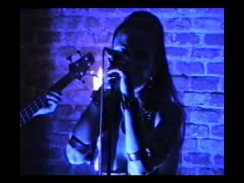 Lahka Muza - Plač sirén,1999