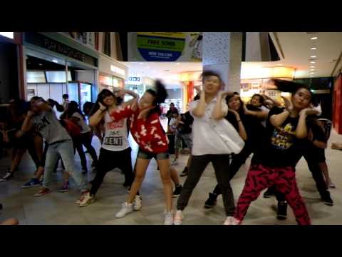 130315 KPOP Dance Off Vol 36: SNSD - I Got A Boy