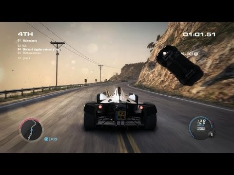 Grid 2: A typical multiplayer online public race in Hong Kong and California