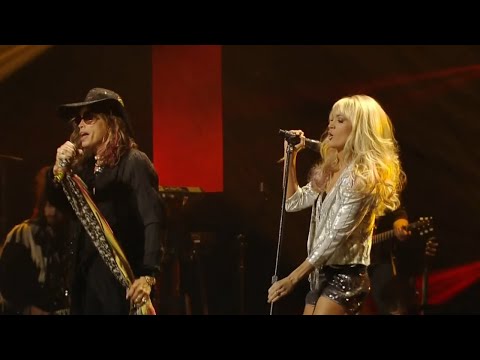 Steven Tyler & Carrie Underwood - Sweet Emotion/Love In An Elevator -Live (HD) (2012)