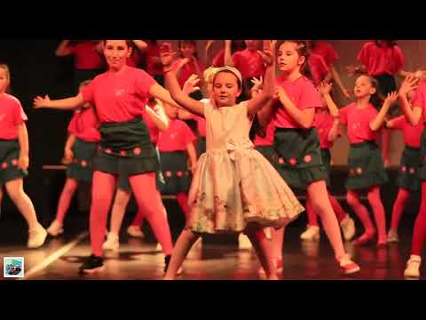 Tri sestri -  Eva Sapkaroska  ( Raspeano ribarce 2023)