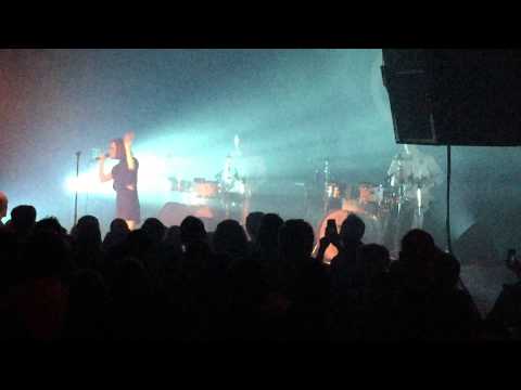 Yelle - Ba$$in (live at The Showbox in Seattle, 04/07/15)