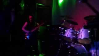 Maxdmyz live with 'Hate Injustice' @ Purple Turtle 17/08/14