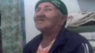 Maria Vasconcelos e o fundo da calça