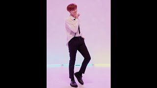 Suit Dance(수트댄스): LIM JIMIN(임지민) _ Loveholic(놀리지마) Fancam ver(직캠 ver)