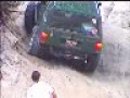 video jeep rompe palier