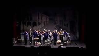 Los amos del mundo – Preliminares – COAC 2001