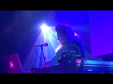 My Brightest Diamond - DJing, Paradiso 18-11-2019