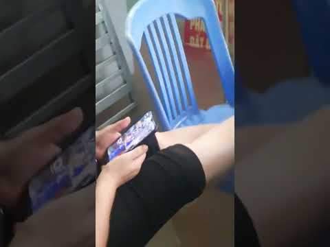 ビデオを見て岸壁を見てください。