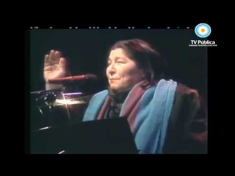 Mercedes Sosa - La Maza en vivo (live concert version)