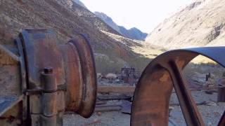 preview picture of video 'Jeep Trip to Death Valley's Pleasant Canyon and Mengel Pass'