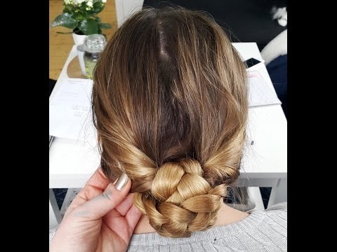 Tre olika tävlingsfrisyrer