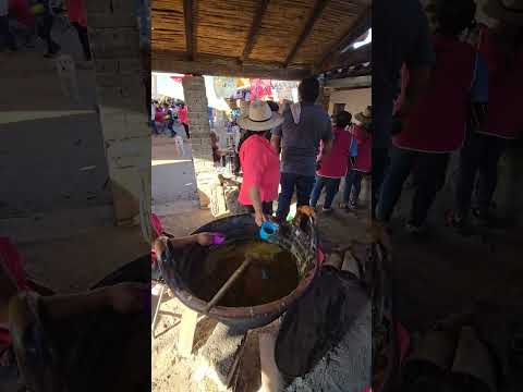 Cocineras de Suchitepec Oaxaca #moleverde #mole #oaxaca #cofradía #fiestaspatronales fies