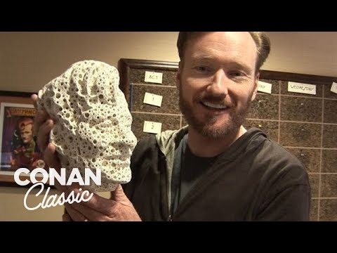 What Conan's Been Up To During The Writer's Strike - "Late Night With Conan O'Brien"