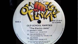 Maximus Three - Rock It Out (Vocal)