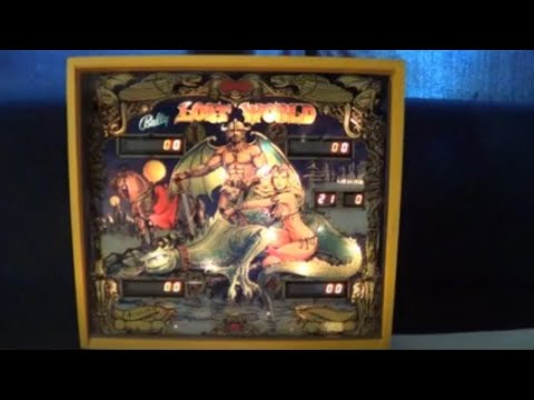 LOST WORLD PINBALL MACHINE - BY BALLY 1978