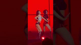 Download lagu Jennie #Lovely Dance #Hong Kong Solo Concert mp3 Download lagu Jennie #Lovely Dance #Hong Kong Solo Concert mp3