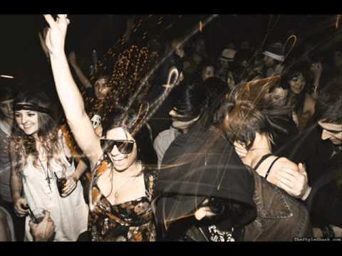 DJ Sandro Escobar Katrin Queen vs. Stereo Palma-Otdalas Valentine Khaynus Remix 2010