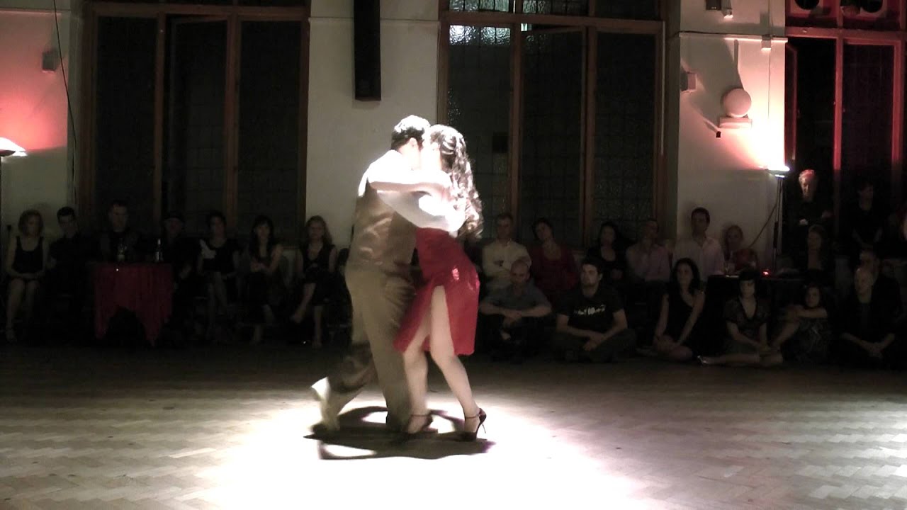 Mario De Camillis y Barbara Wainnright improvisando en Negracha, Londres