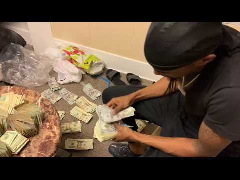 How To Break Down A Pound With TheGod Joe Kush 💨💨🔥🔥🔥 Joe Kush Counts 100K