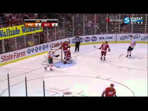 1-0 Goal James van Riemsdyk (Philadelphia Flyers & Detroit Red Wings), 01/02/2011