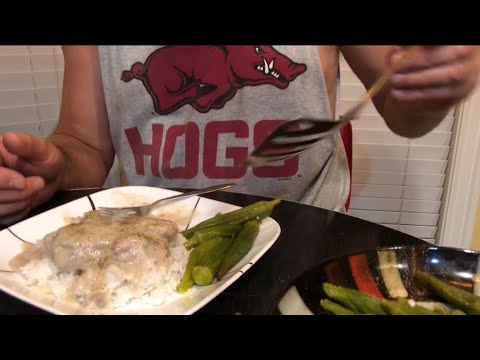 Dinner with BLOOPERS! Crockpot pork chops with cream...