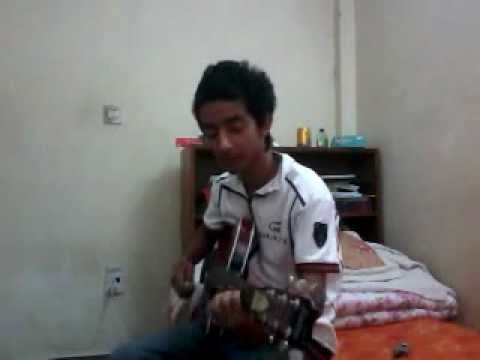 Suman Singing 'HAPPY BIRTHDAY SONG' for Arpana