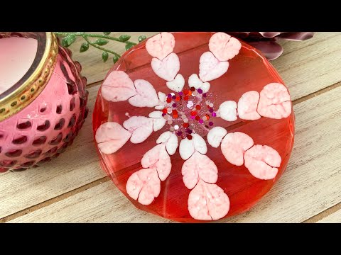 Beautiful Lacing in This Resin Ocean Serving Board