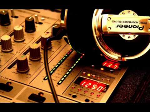 ONE HOUR ROMANIAN DANCE ATTACK VOL. 1 (MIXED BY DJ CSUCSU)