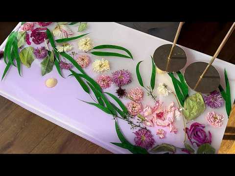 Transforming Dried Flowers Into a Resin Masterpiece