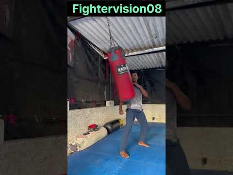 Roundhouse Feint Kick +knockout Side Kick #shorts #mma #feint #kick #muaythai #kickboxing