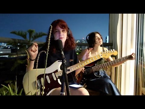 It Runs Through Me - Tom Misch (cover by Pacifica)