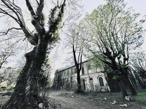 Manicomio abbandonato di Mombello ( 2 parte) : ansia e paura ,camminando nell’infinito labirinto👻